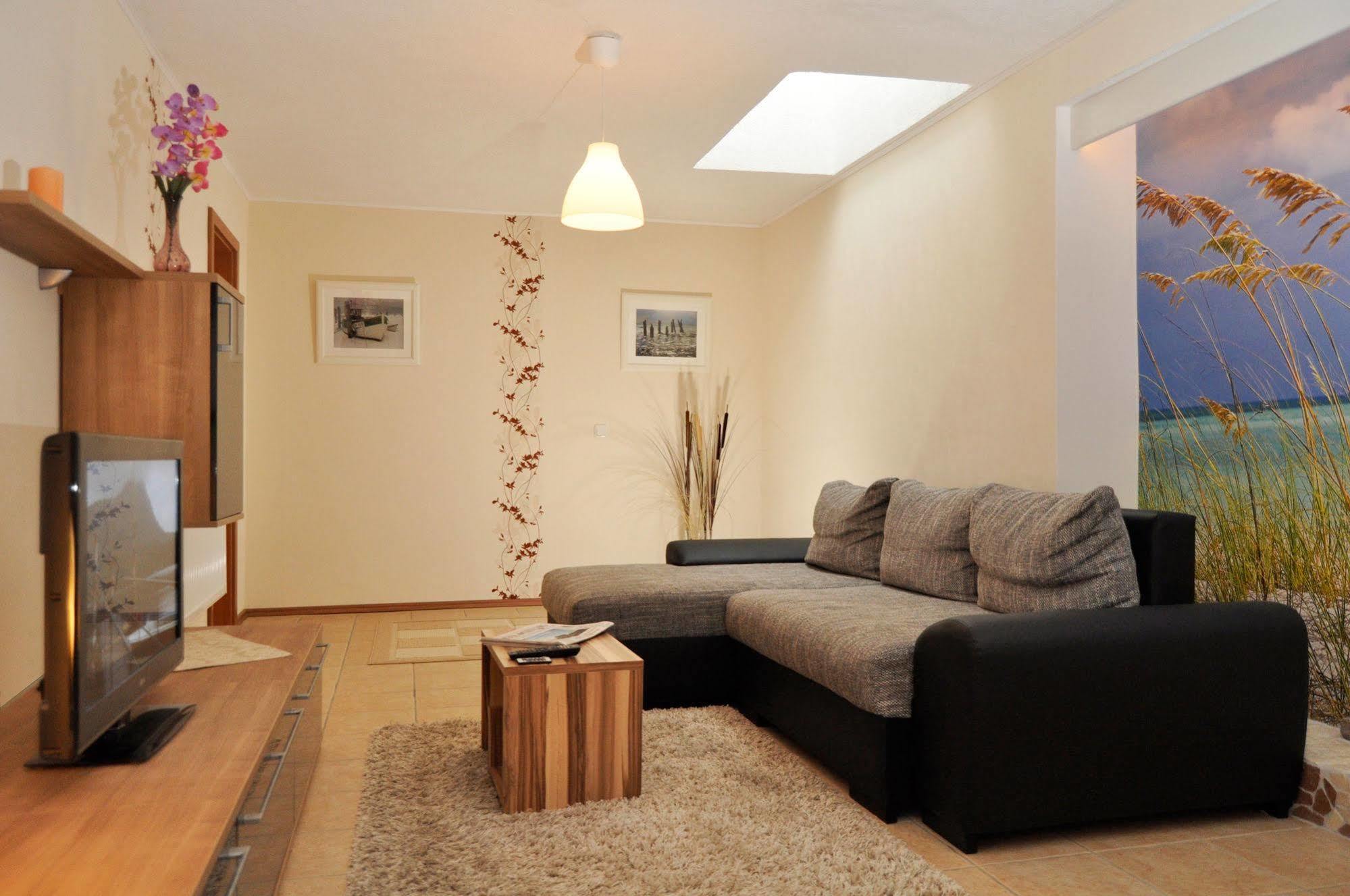 Pension Zum Riedensee Bastorf Luaran gambar