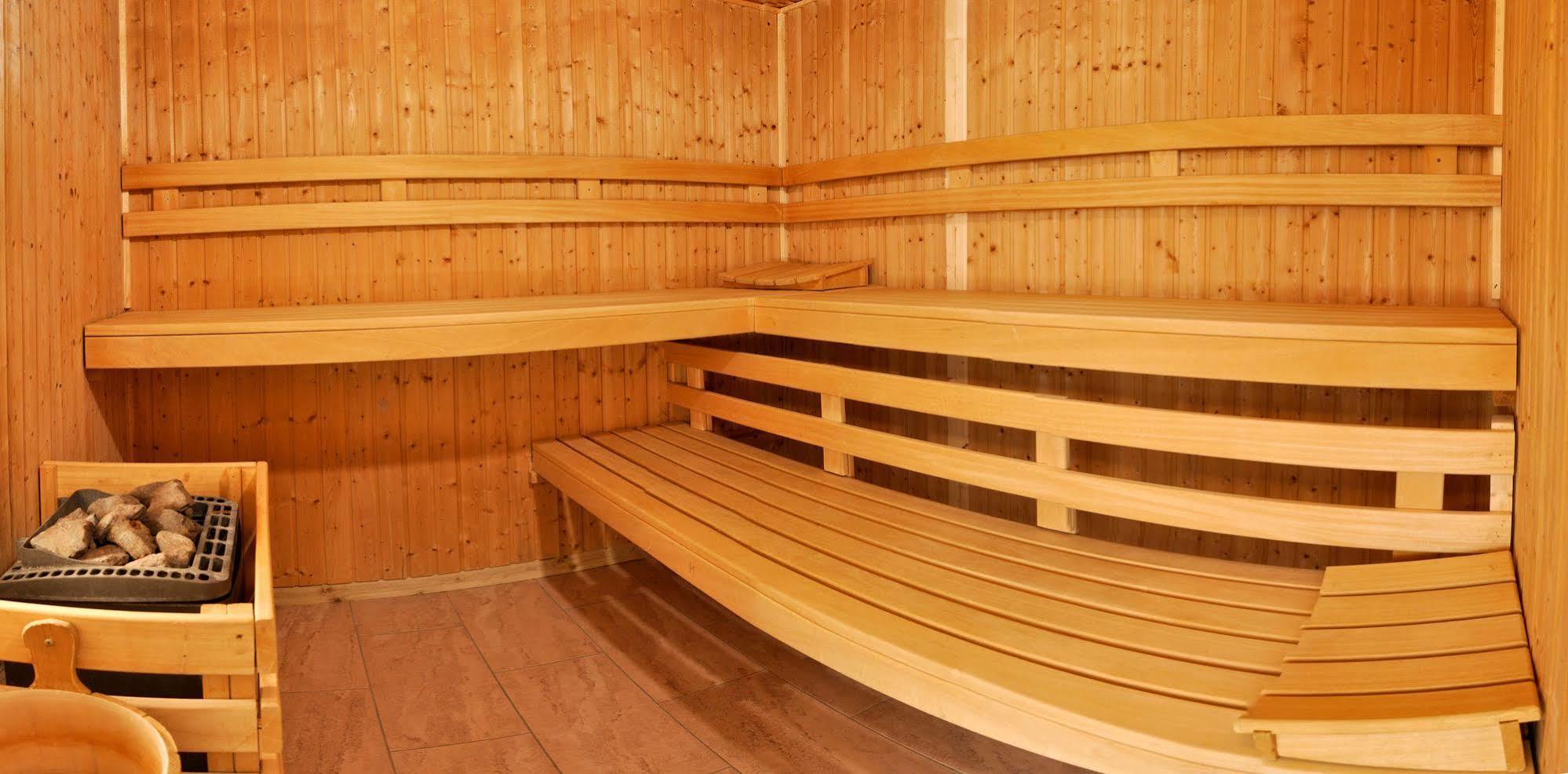 Pension Zum Riedensee Bastorf Luaran gambar