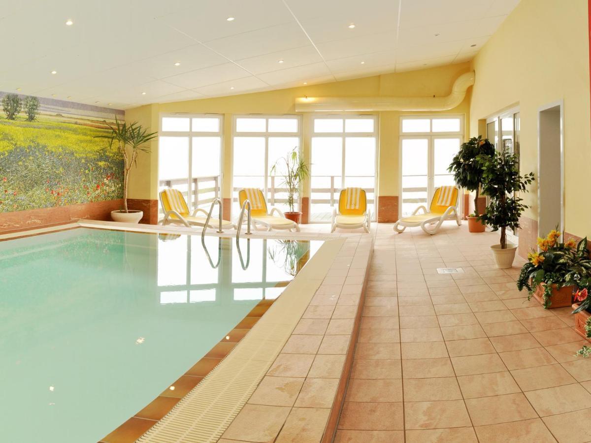 Pension Zum Riedensee Bastorf Luaran gambar